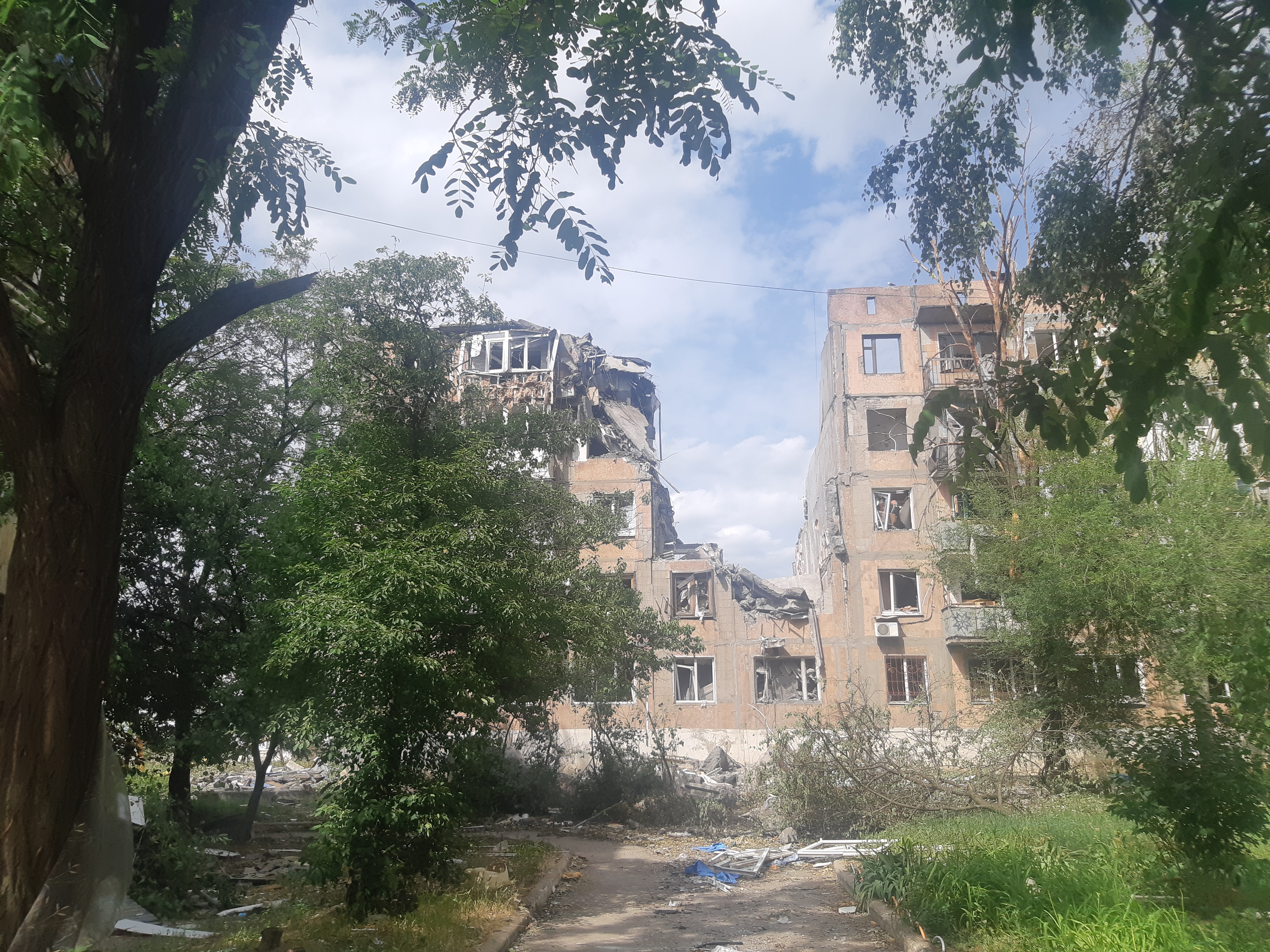 Destroyed multi-storey residential building